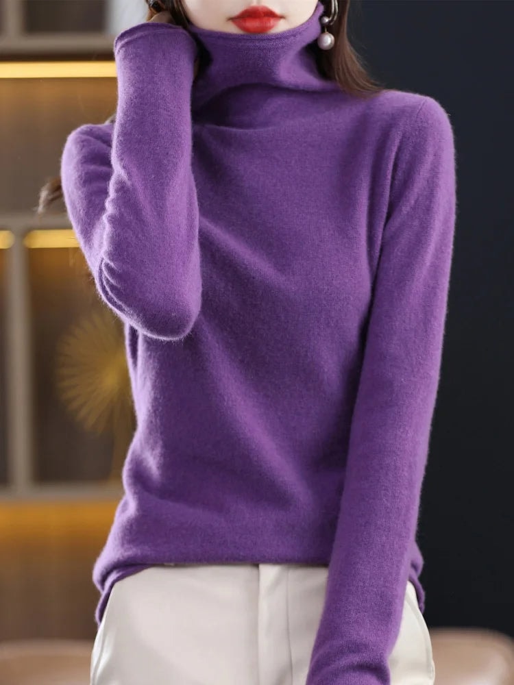 Women's Turtleneck Wool Knitted Sweater with Ribbed Cuffs