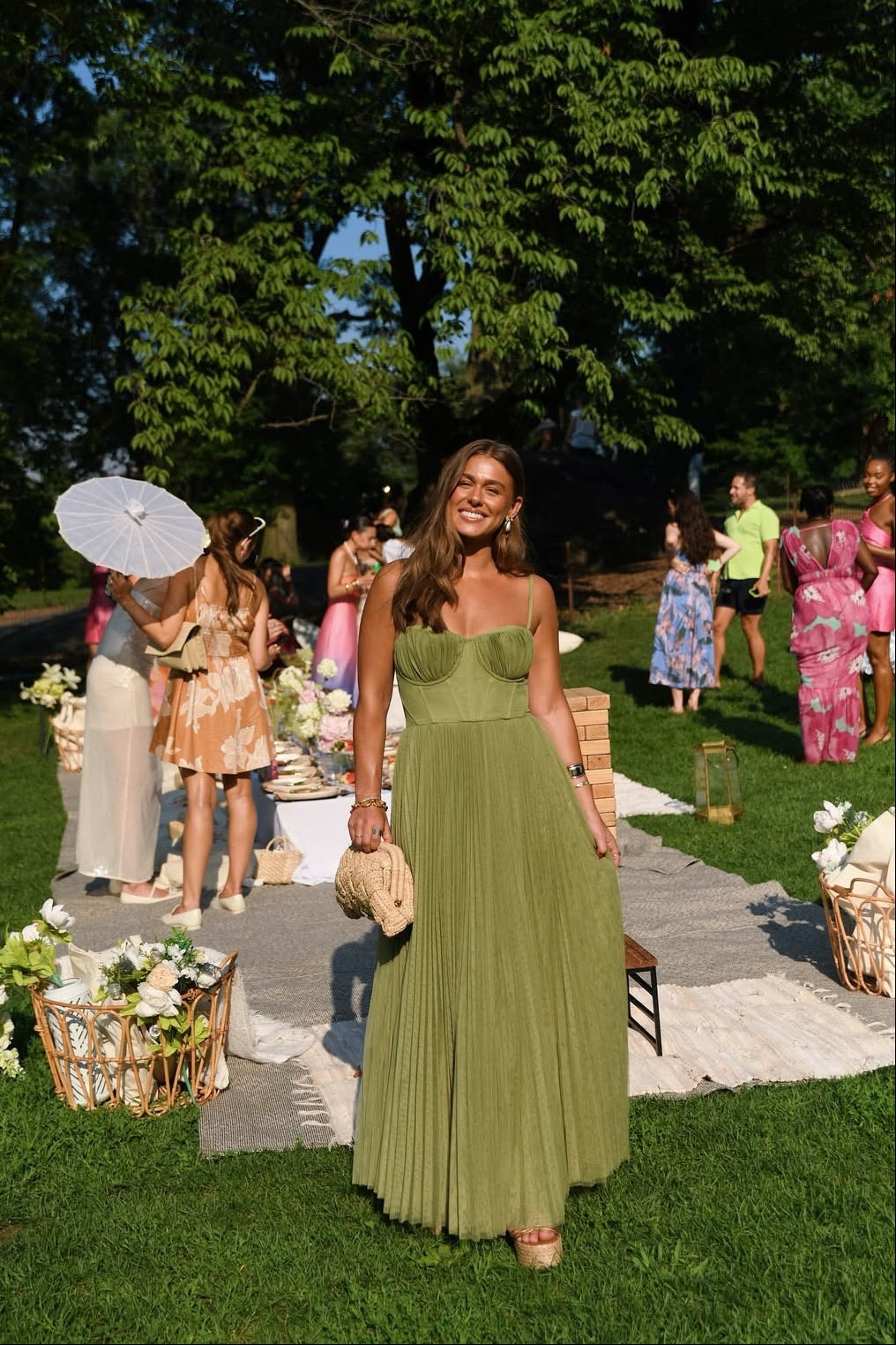 Women's Sleeveless Pleated Tulle Maxi Dress in Green with Sweetheart Bodice