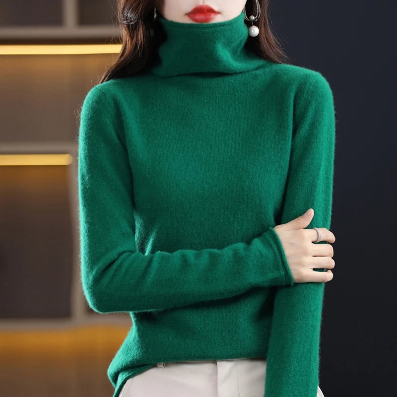 Women's Turtleneck Wool Knitted Sweater with Ribbed Cuffs