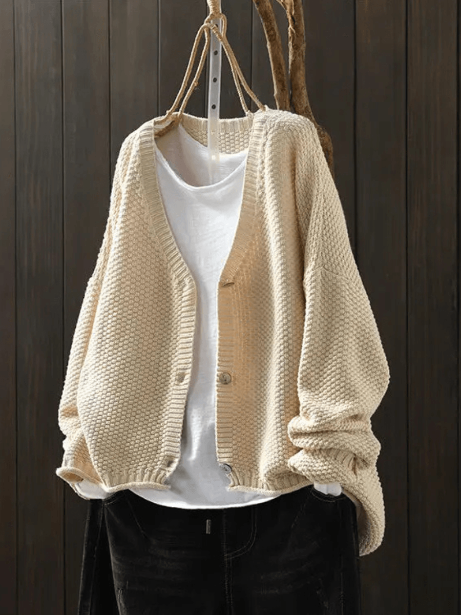 Women's Cropped V-Neck Cardigan in Chunky Textured Knit with Button Front