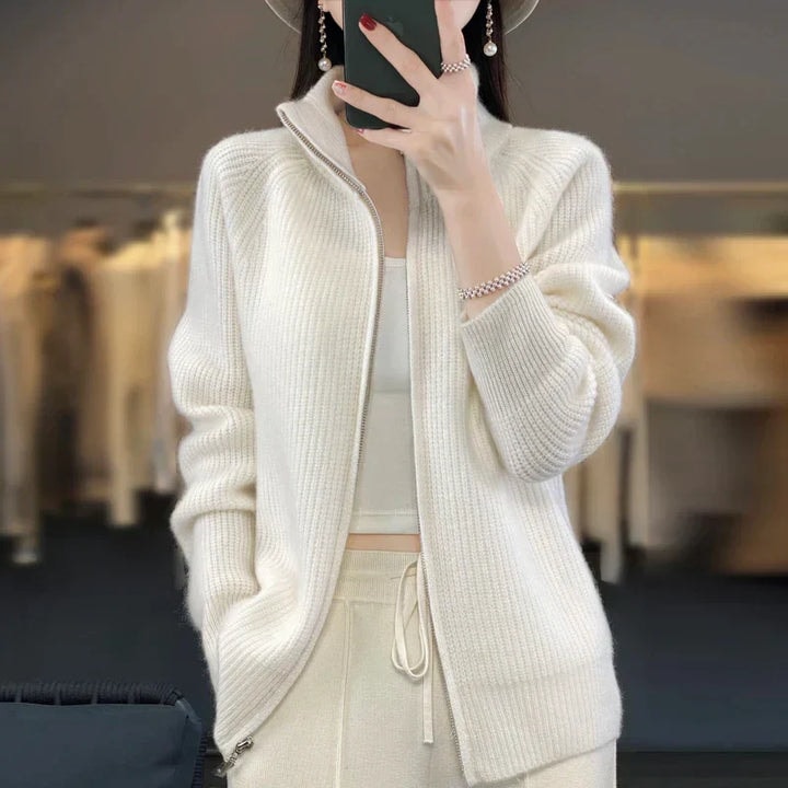 Women's Ribbed Wool Zip-Front Knitted Sweater with Relaxed Fit
