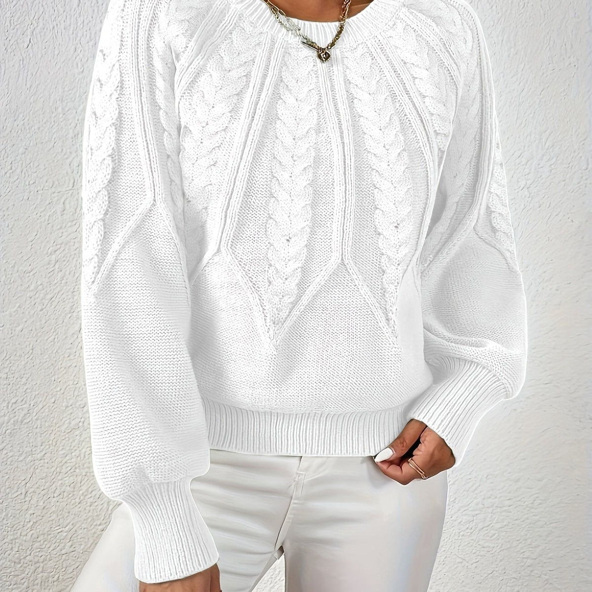 Women's Cropped Cable-Knit Sweater with Ribbed Crew Neck