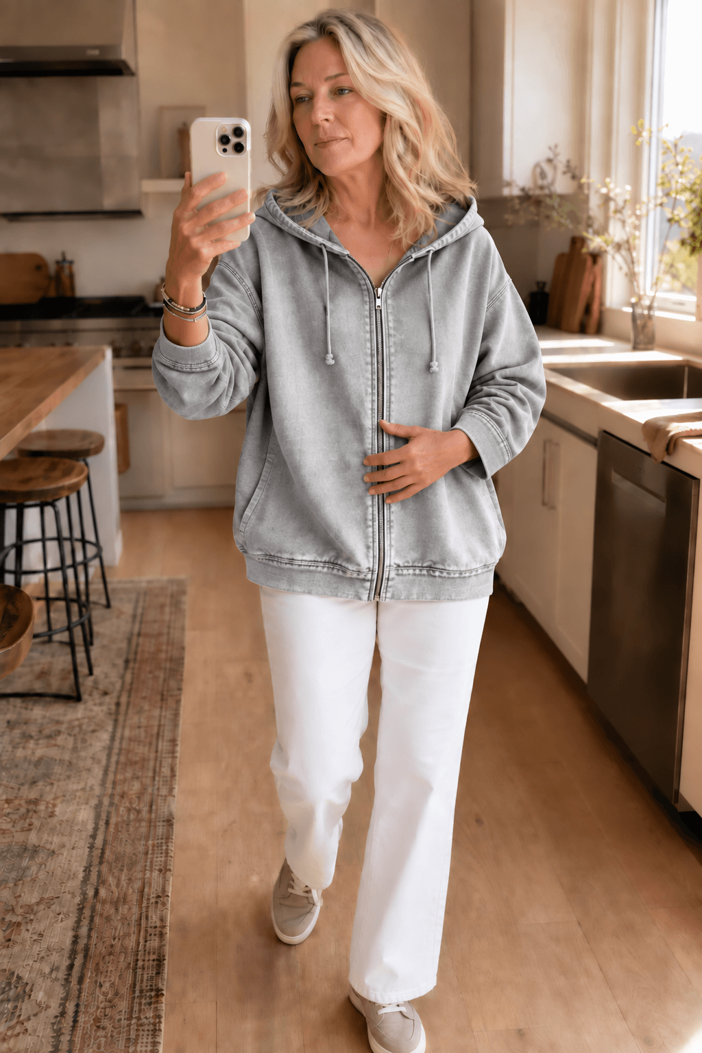 Women's Washed Relaxed Fit Zip-Up Hoodie with Drawstring Hood