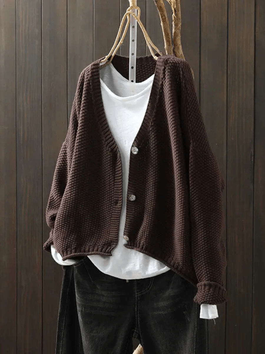 Women's Cropped V-Neck Cardigan in Chunky Textured Knit with Button Front
