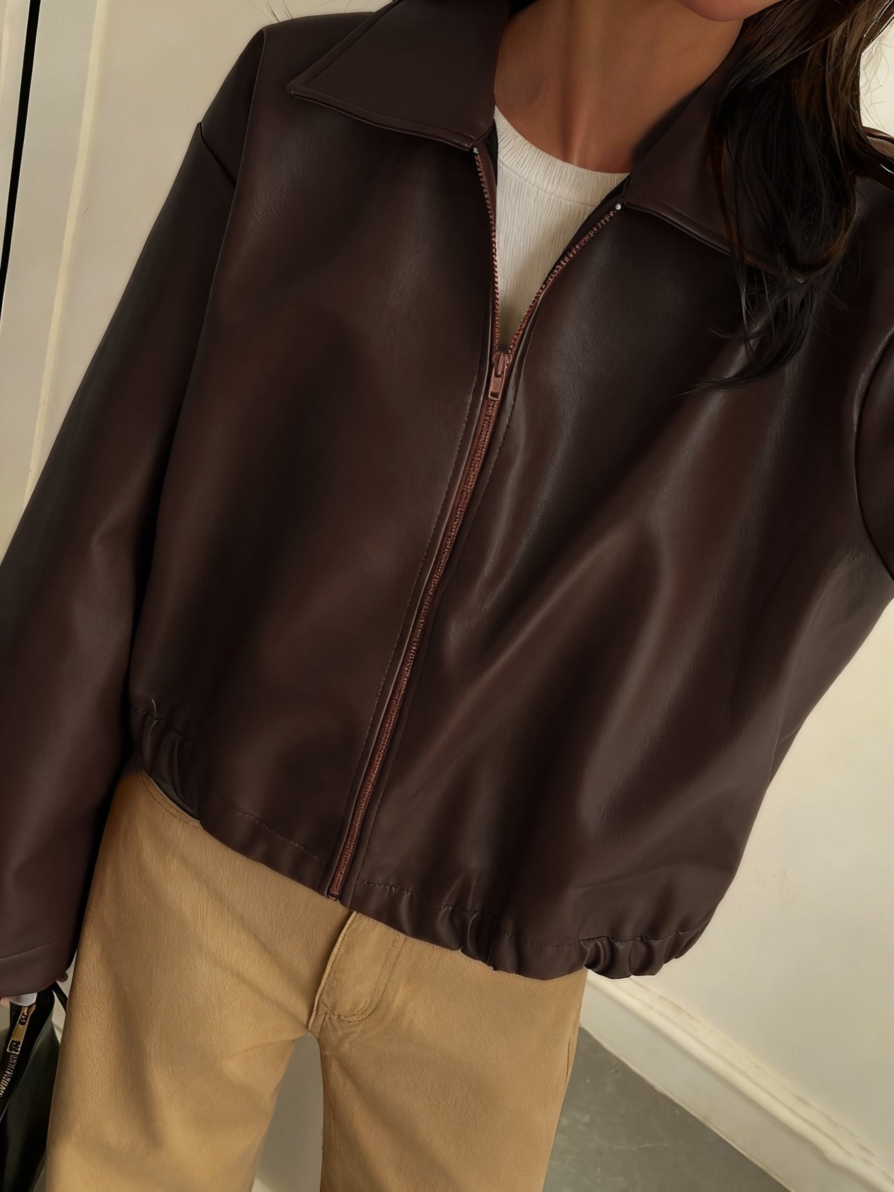 Cropped Faux Leather Jacket with Collar and Zip Front for Women