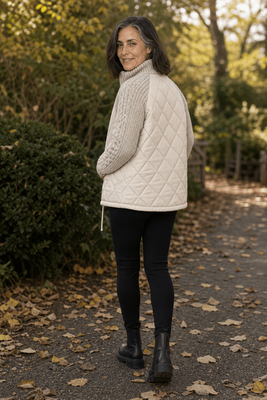 Women's Knit-Panel Quilted Puffer Jacket with Ribbed Cuffs