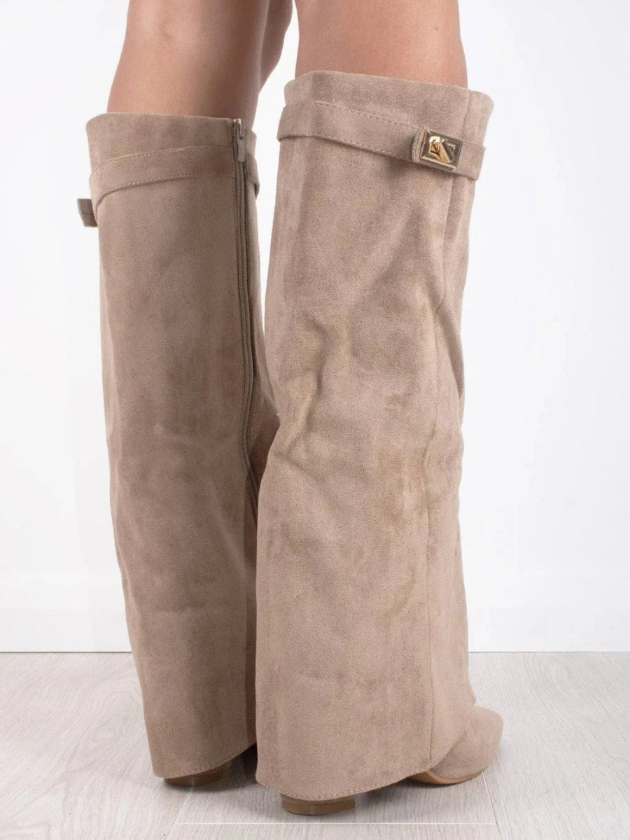 Knee-High Fold-Over Brown Boots with Buckle Strap for Fall and Winter