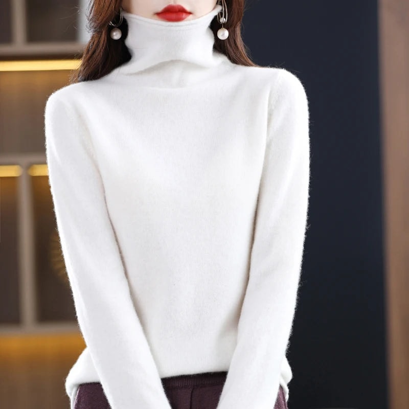 Women's Turtleneck Wool Knitted Sweater with Ribbed Cuffs