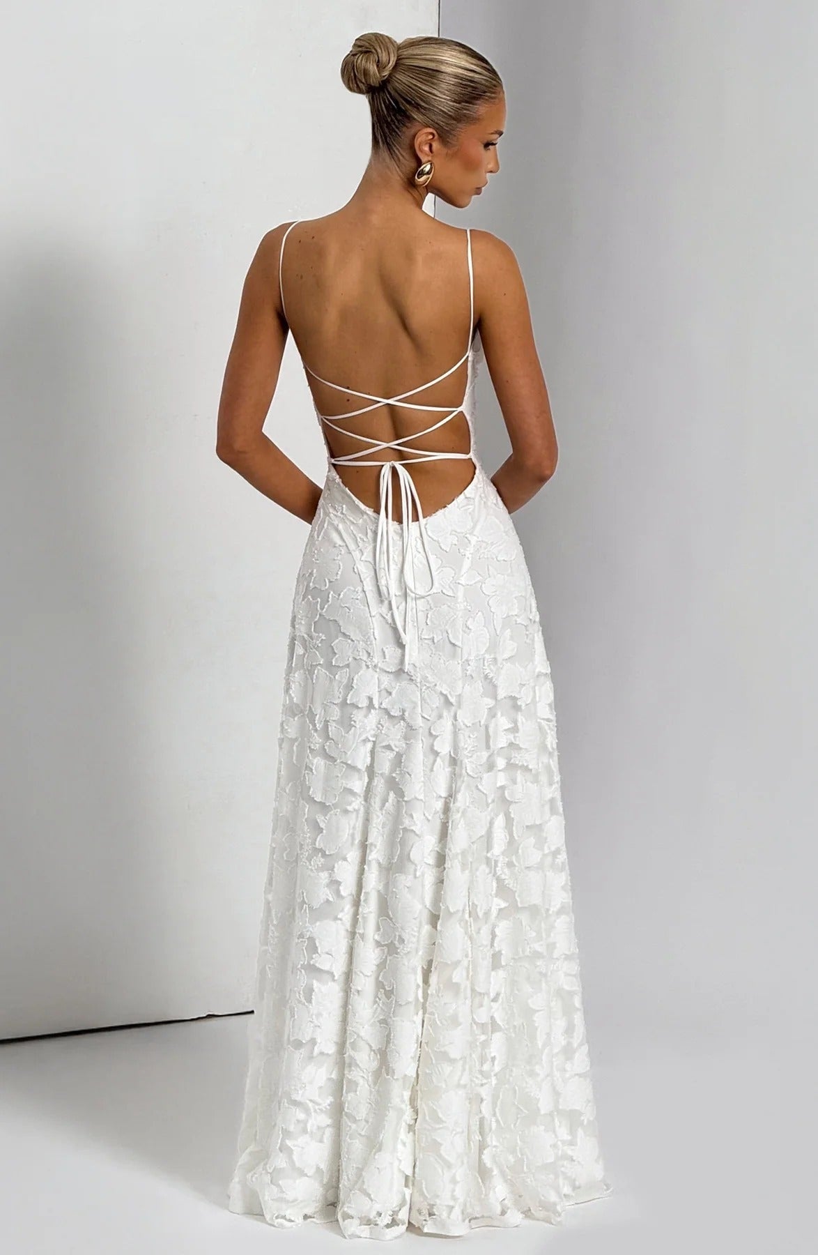 Floral Textured Maxi Dress for Fall Wedding Guest Occasions